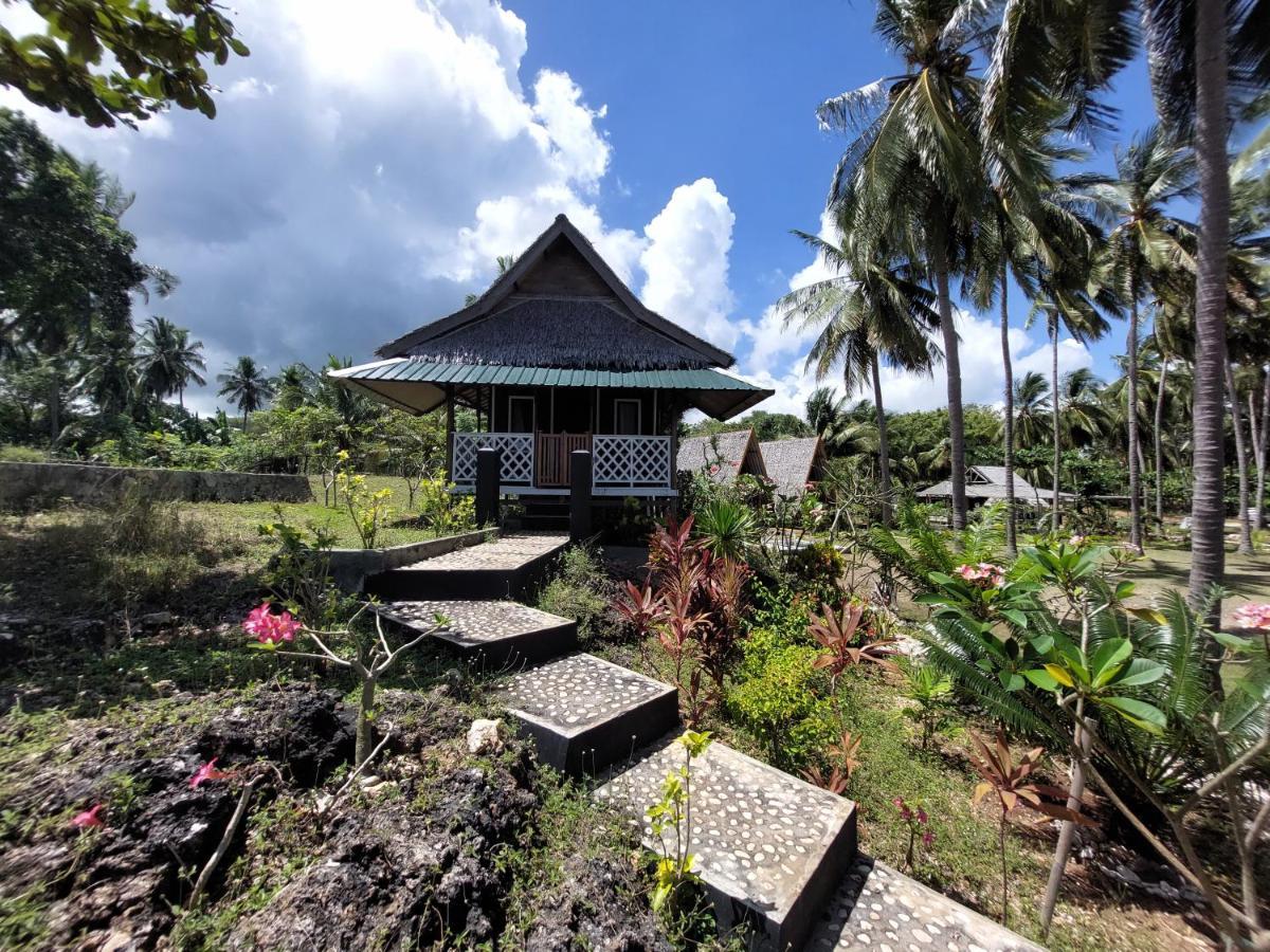 Sunari Beach Resort Selayar Matalalang Luaran gambar